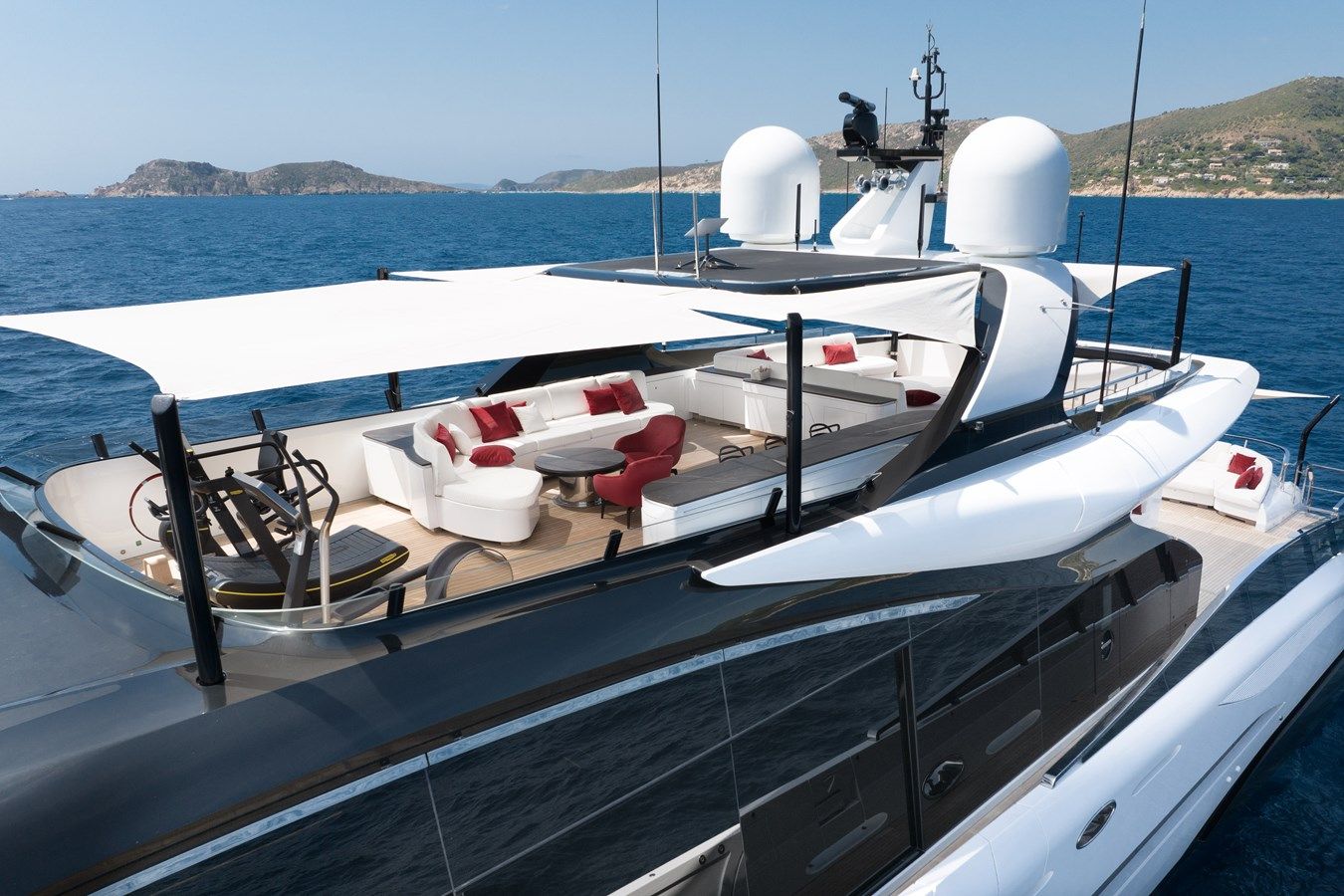Buy a yacht N1 - OVERMARINE GROUP