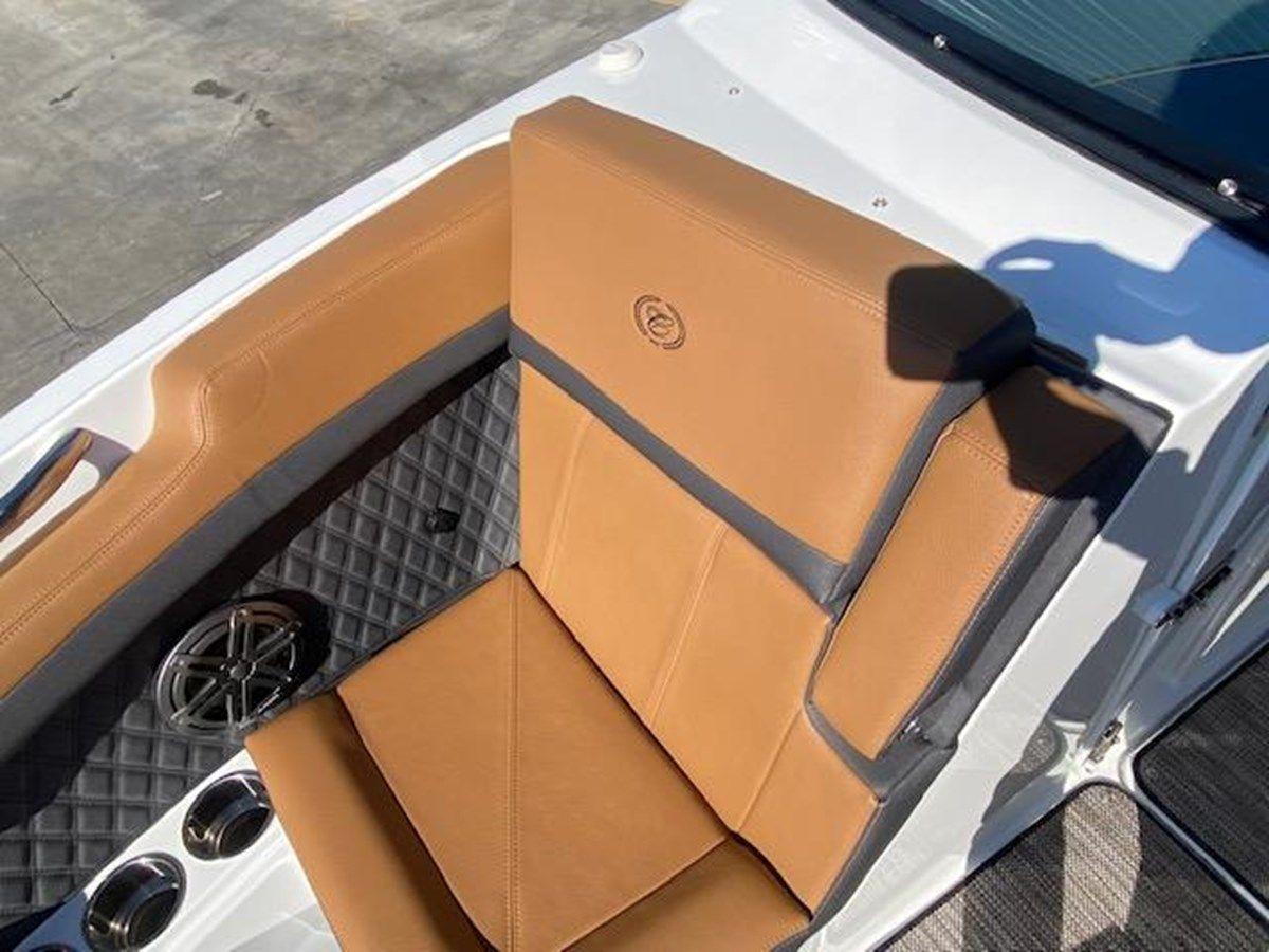 Продажа яхты 2023 Cobalt R6 - COBALT