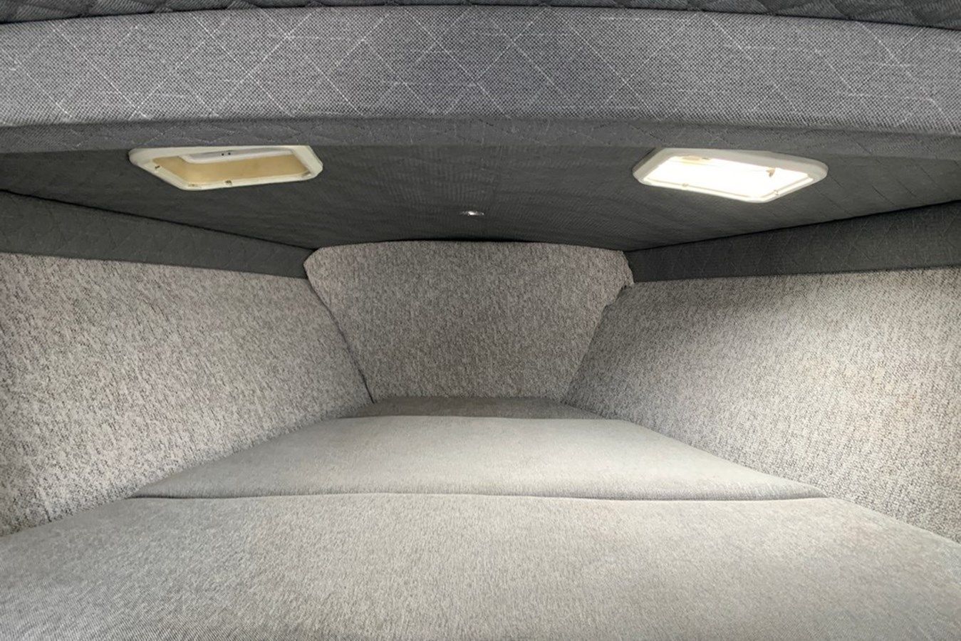 the best price on FORMULA 382 FASTECH - Formula Boats