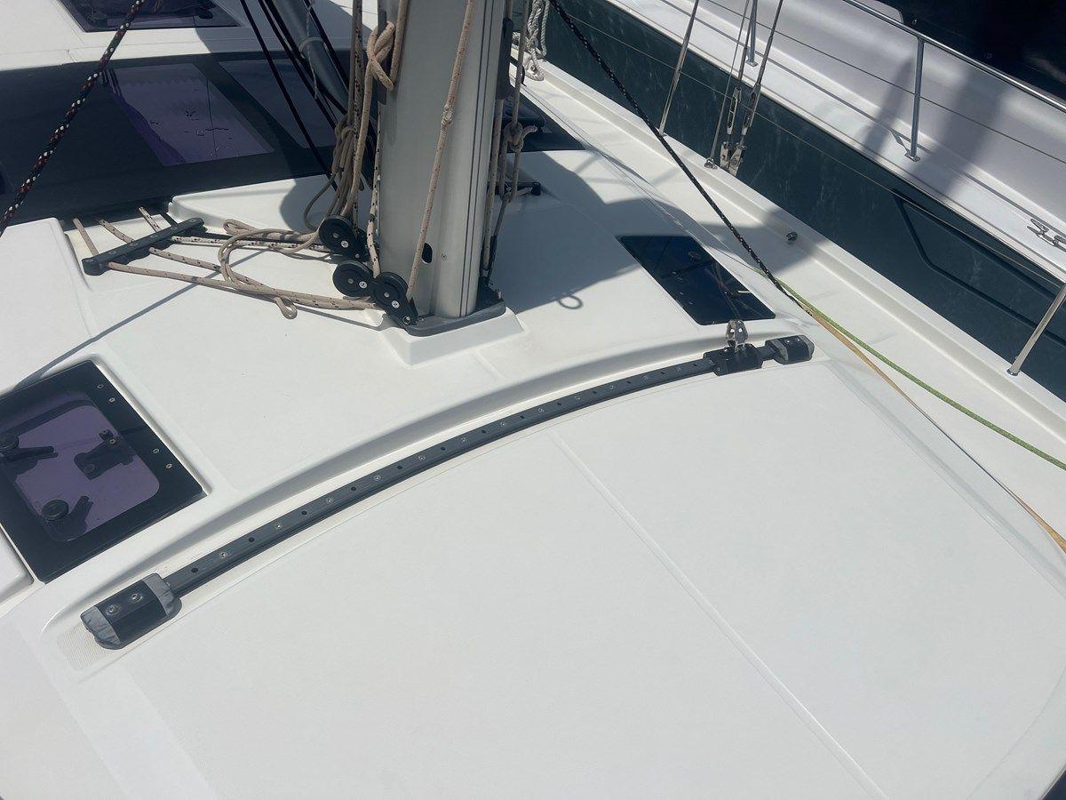 Buy a yacht Calavera