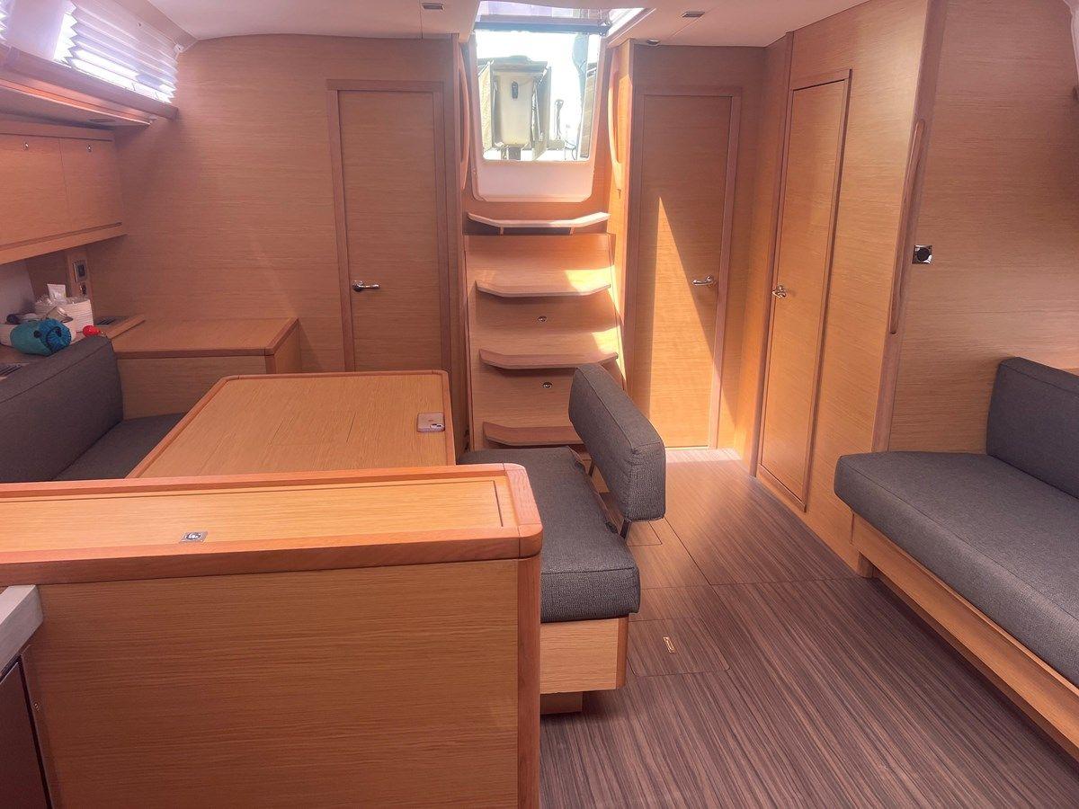 Buy a Calavera D470 at Shestakov Yacht Sales