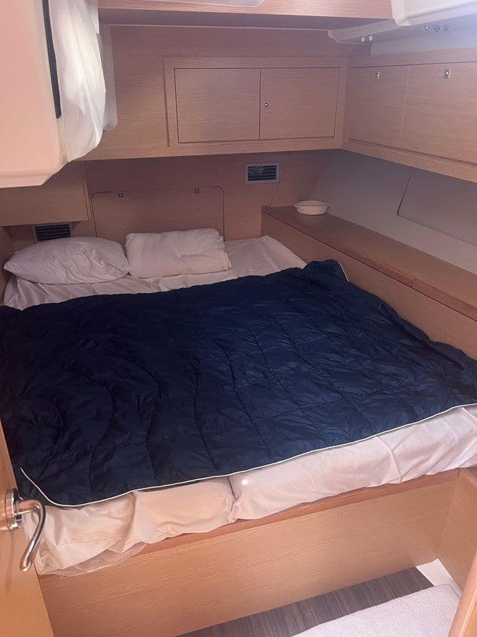 Buy a yacht Calavera 2021