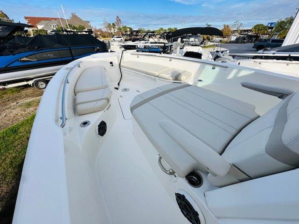 Продажа яхты 2023 Boston Whaler 280 Dauntless