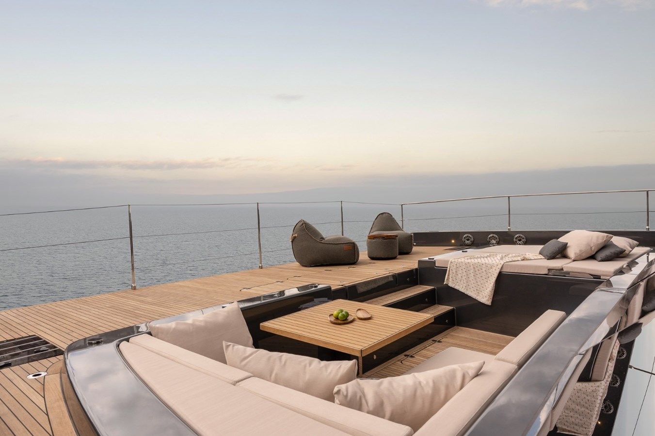 Buy a yacht DOUBLE HAPPINESS - SUNREEF