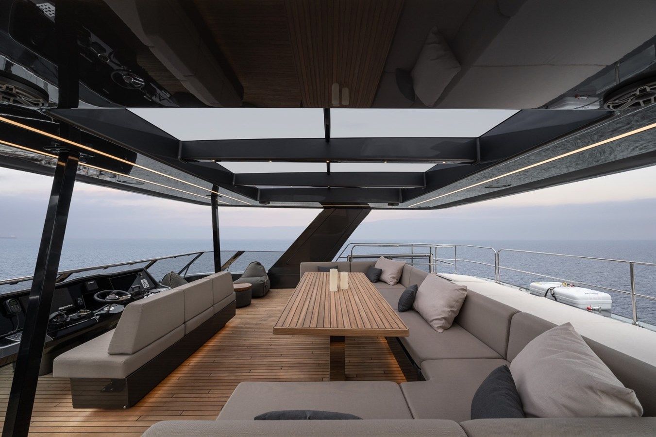 Buy a yacht DOUBLE HAPPINESS 60 Power ECO
