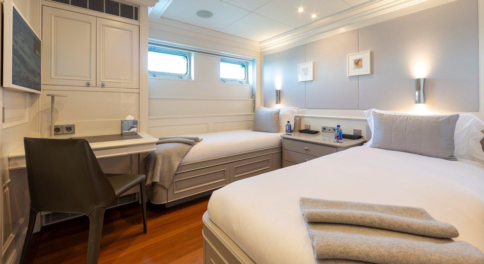 Купить Bravado 2004