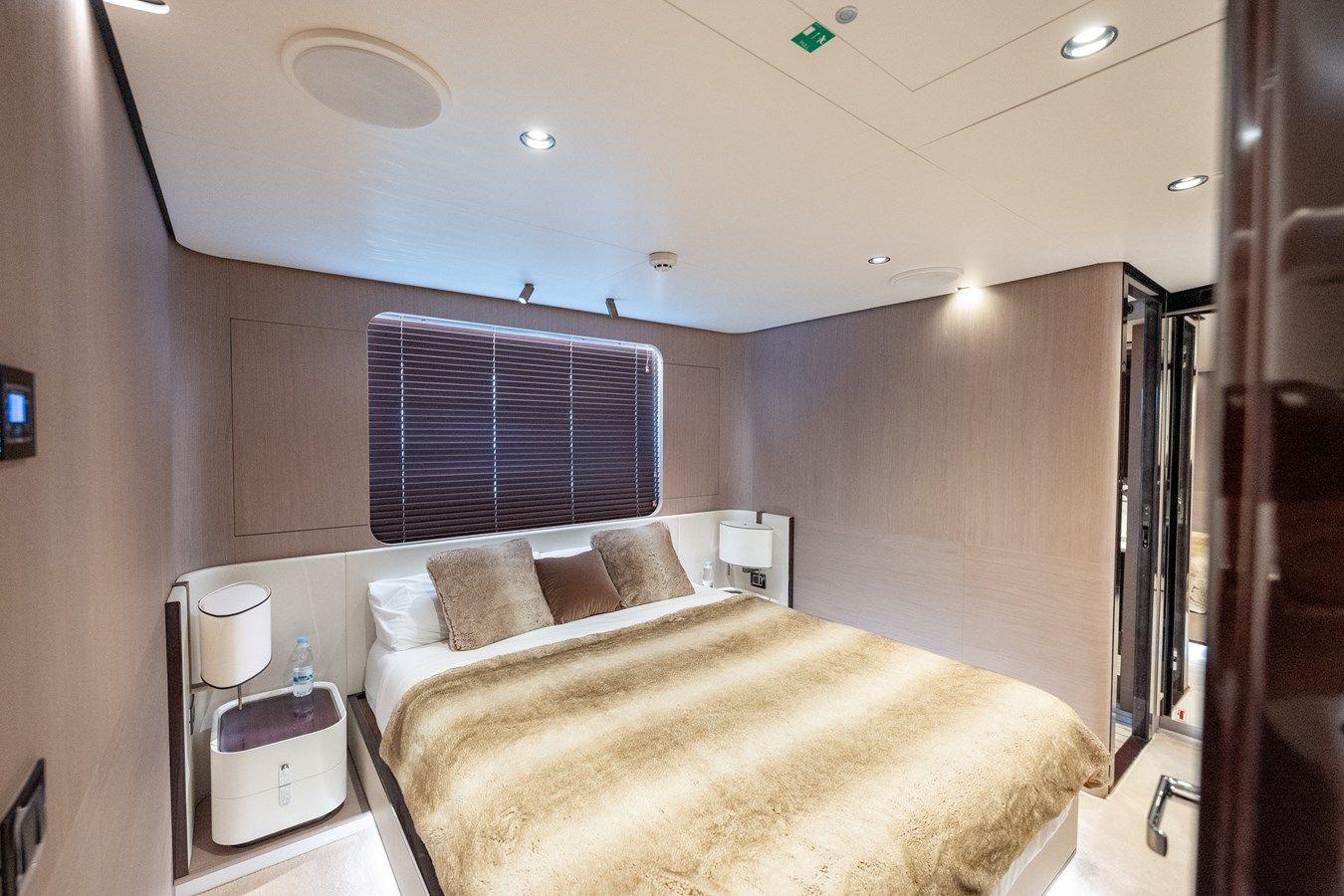 Продажа яхты CLOUDY BAY - Azimut Yachts