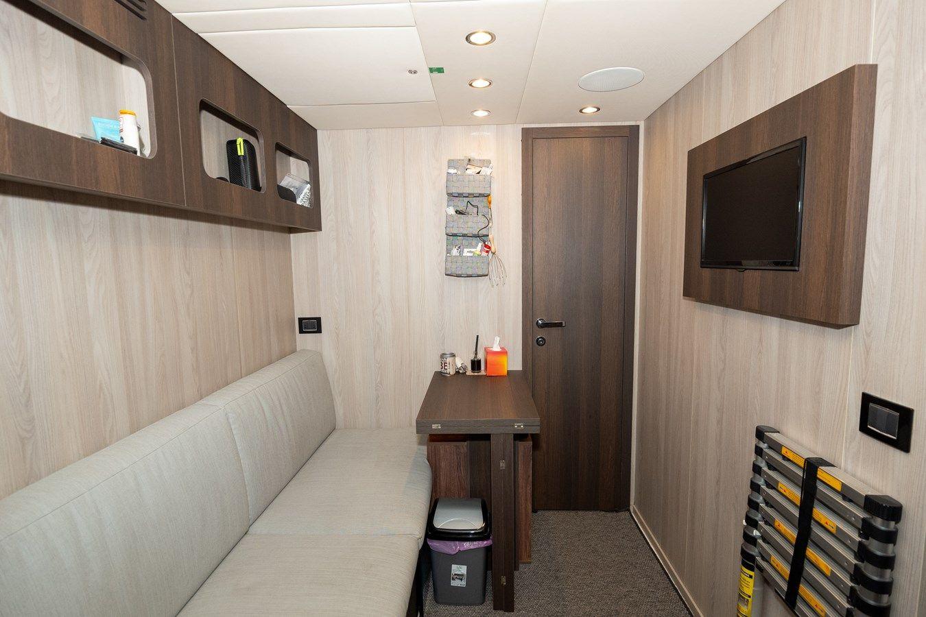 Лучшая цена на CLOUDY BAY 2018