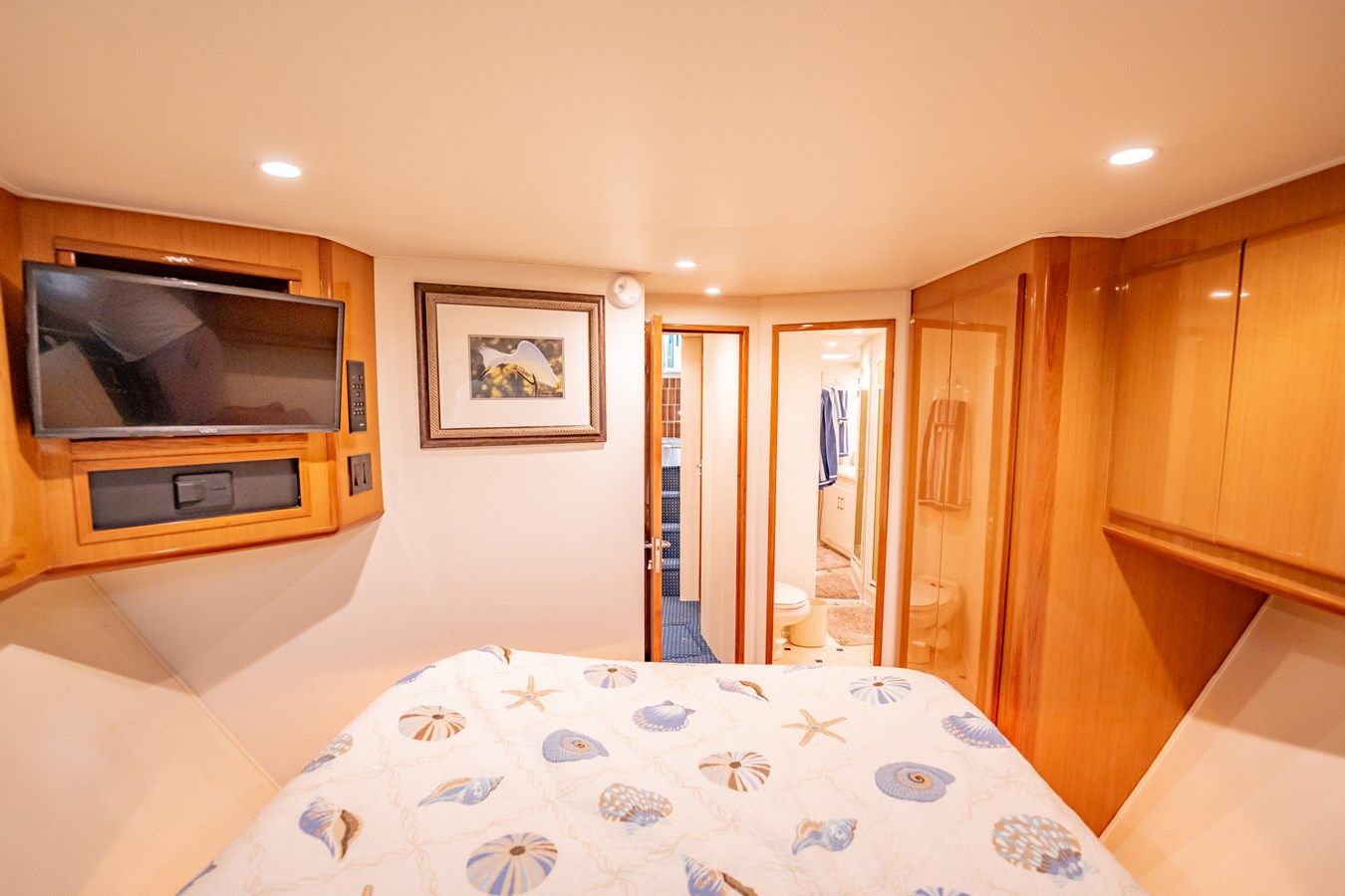 the best price on MOON SHADOW 60