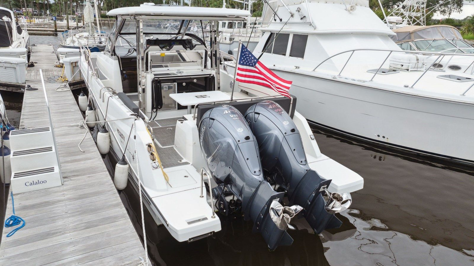 Лучшие предложения покупки яхты Velocity 2022