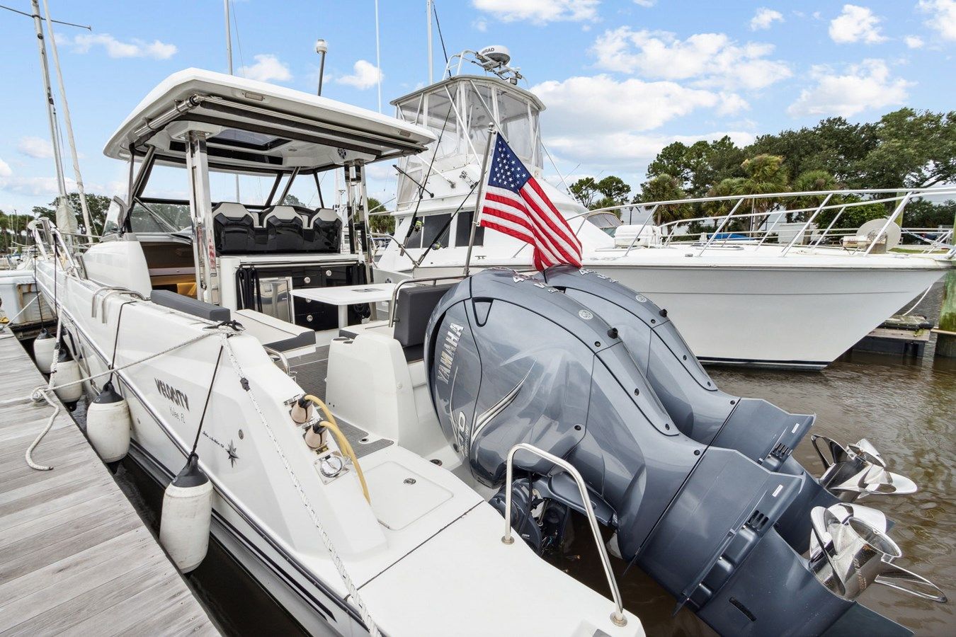 Лучшая цена на Velocity Leader 10.5