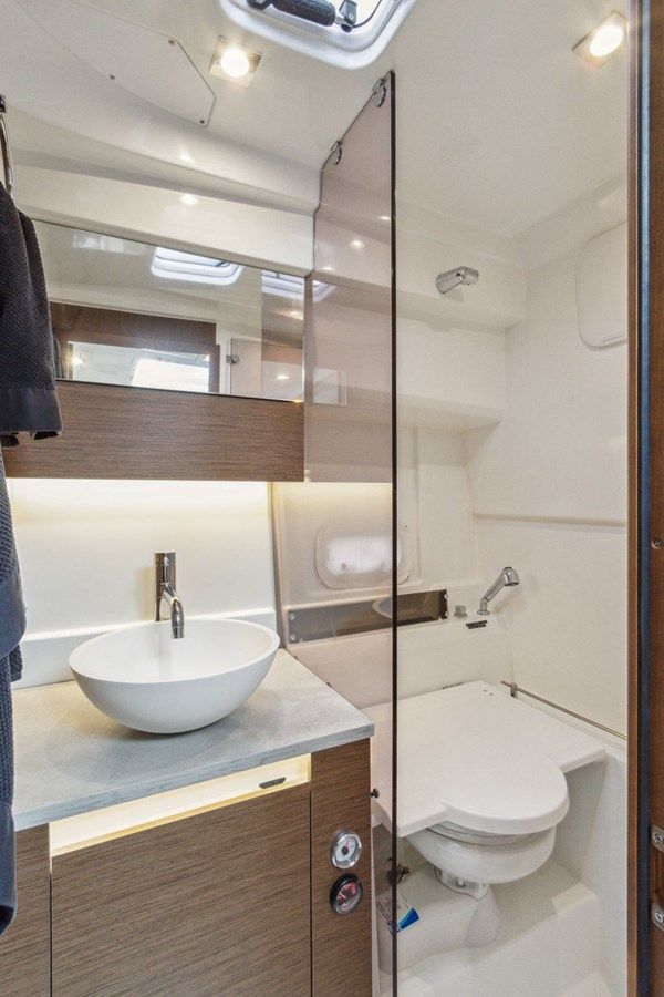 Купить Velocity - Jeanneau