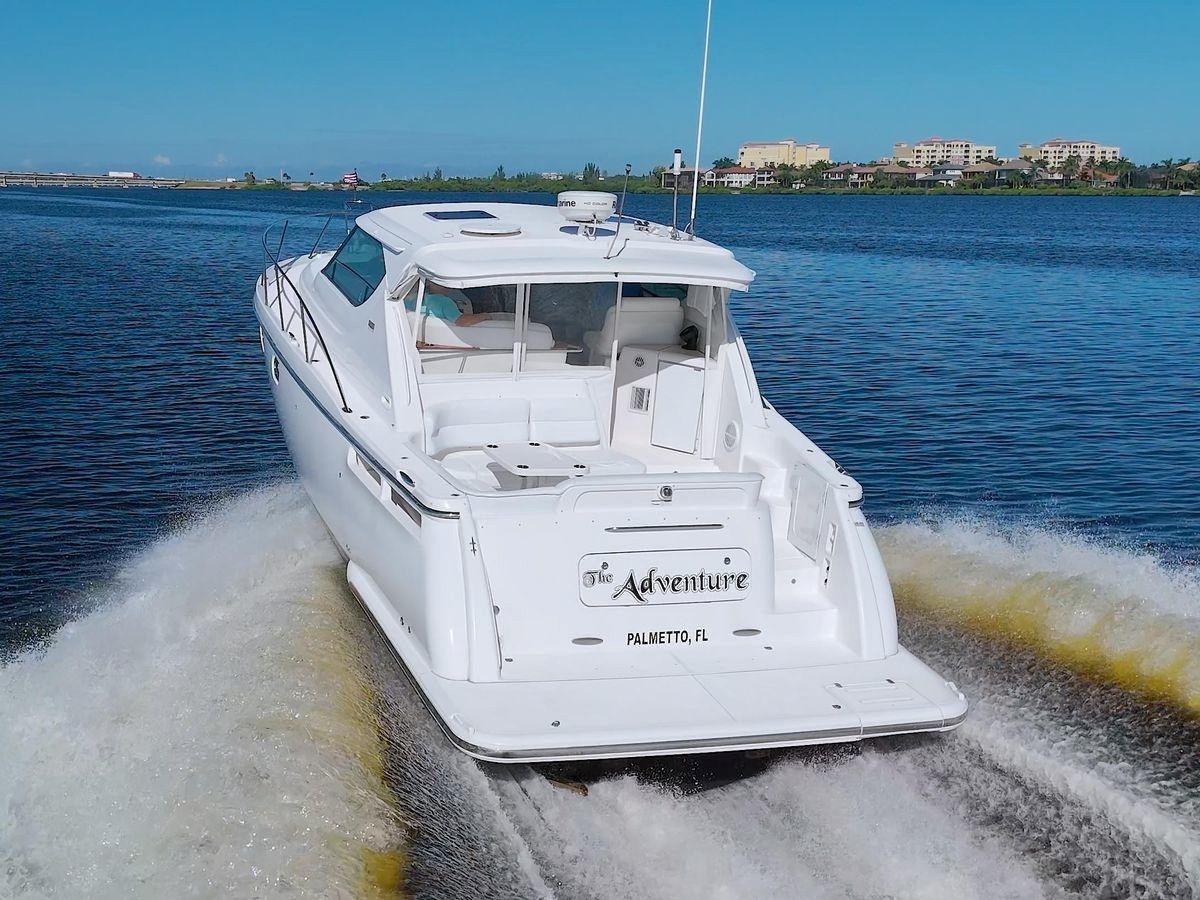 Buy a yacht The Adventure 4300 Sovran