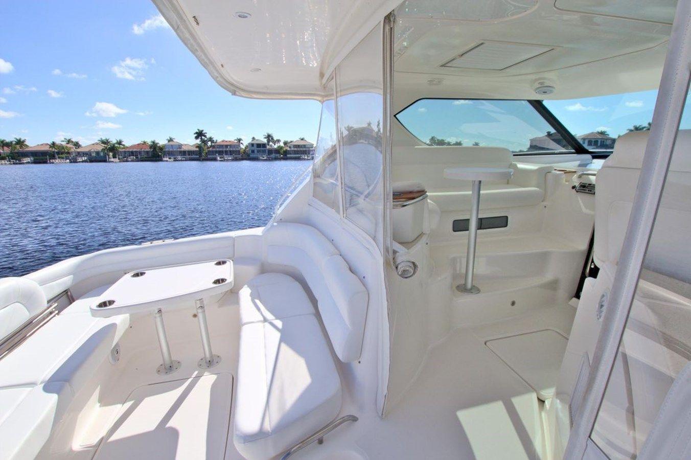 Buy a yacht The Adventure - Tiara