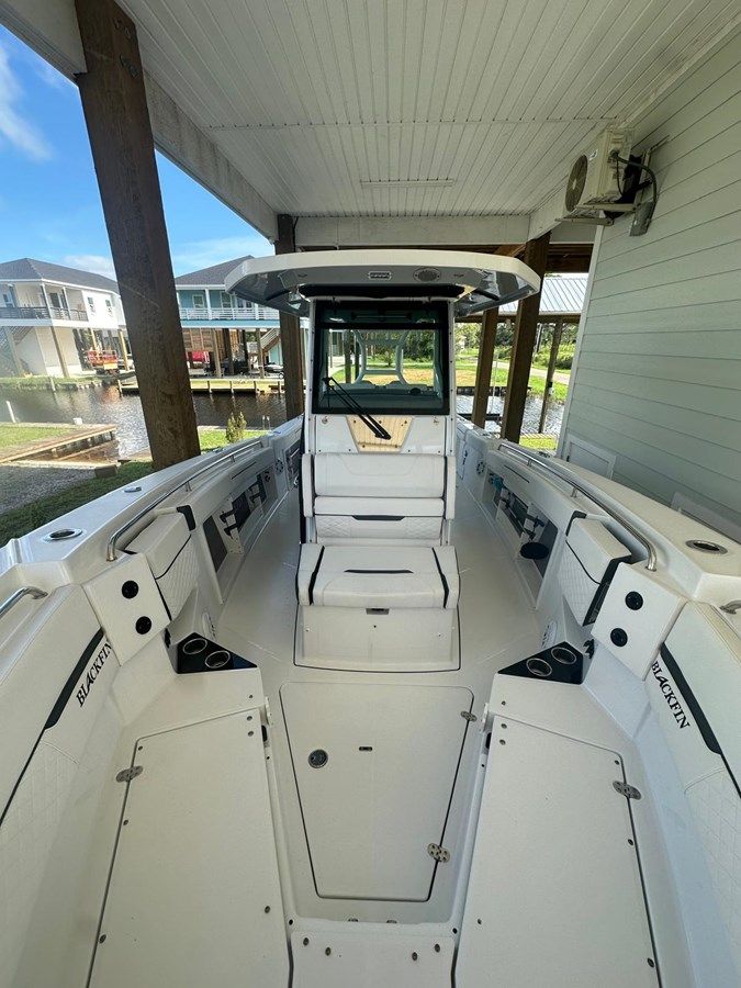 Продажа яхты BLACKFIN - Blackfin