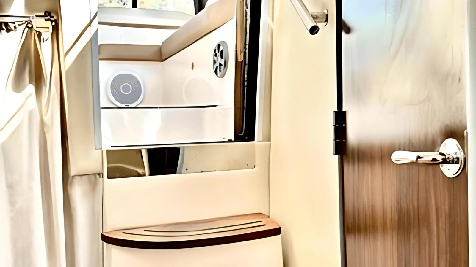 Лучшая цена на 2017 Regal 35ft Sport Coupe - Regal