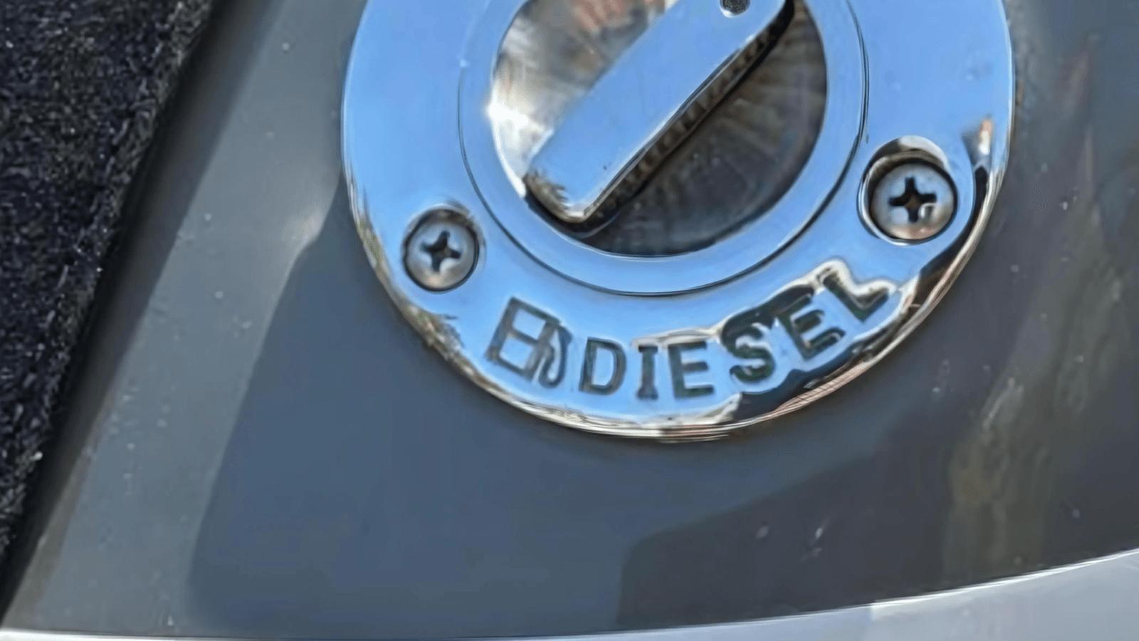 Стоимость яхты 2017 Regal 35ft Sport Coupe - Regal