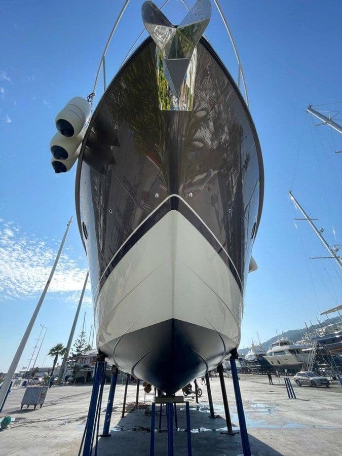 Buy a FNN 63 at Shestakov Yacht Sales