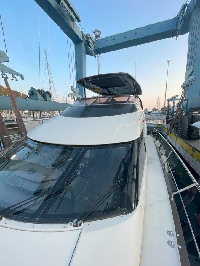 FNN 630 Sport Yacht price