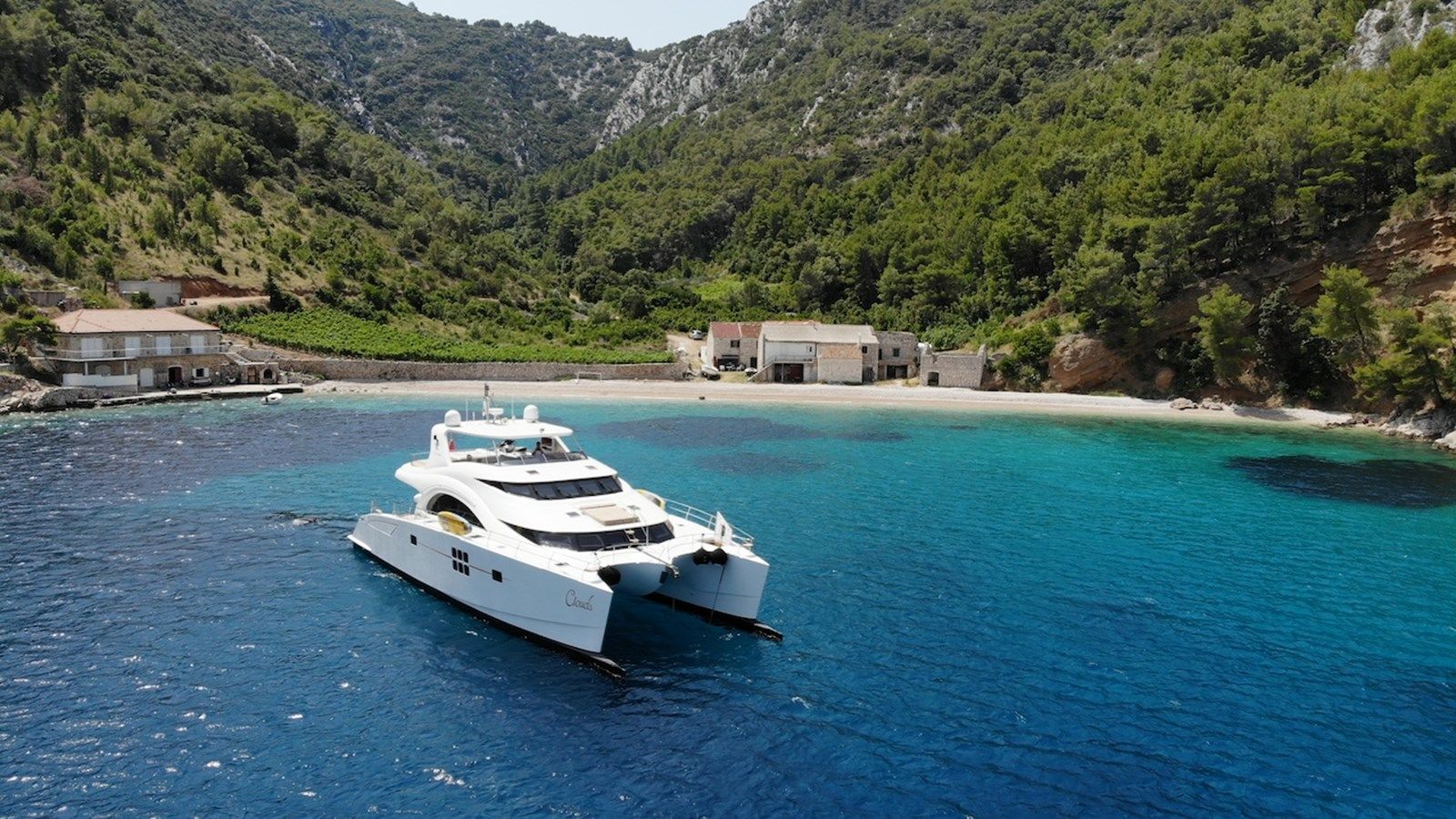 Продажа яхты Clouds 2013