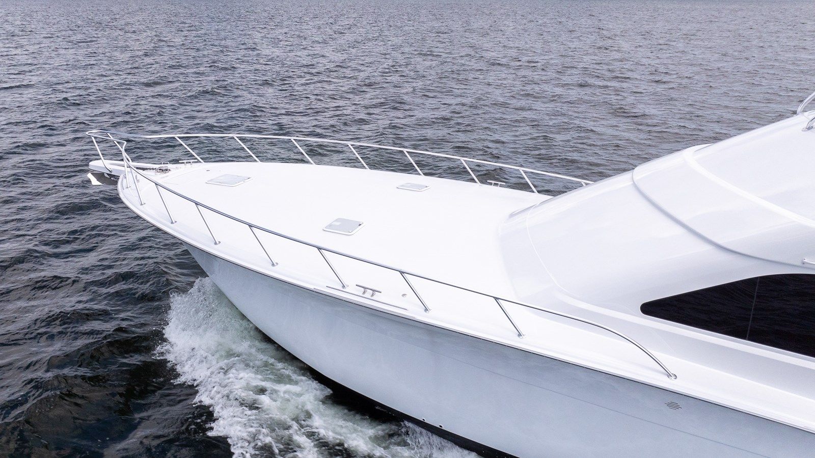 best yacht sales deals GT 70 - Hatteras