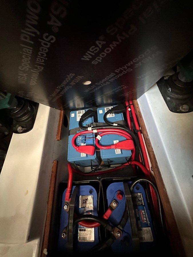 best yacht sales deals Beluga - Beneteau