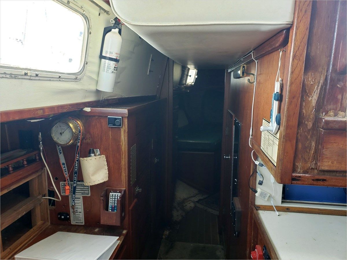 Buy a yacht 43' GULFSTAR 1976 43
