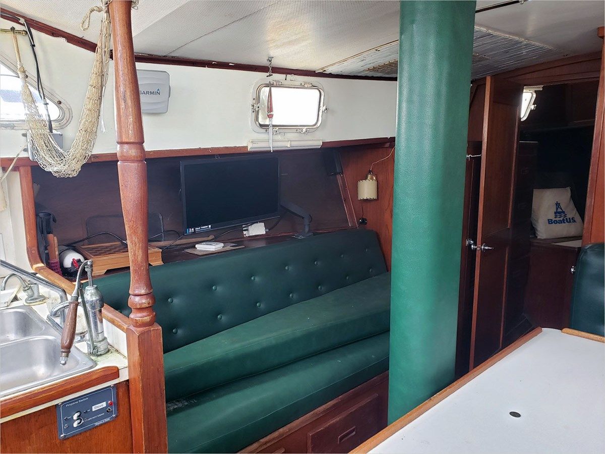 Buy a yacht 43' GULFSTAR 1976 1976
