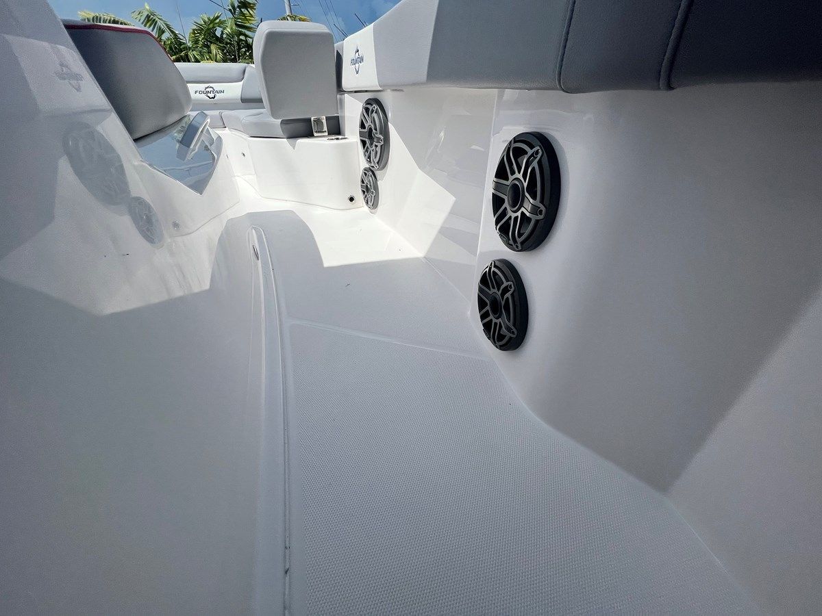 Fountain 32 NX - FOUNTAIN yacht sale