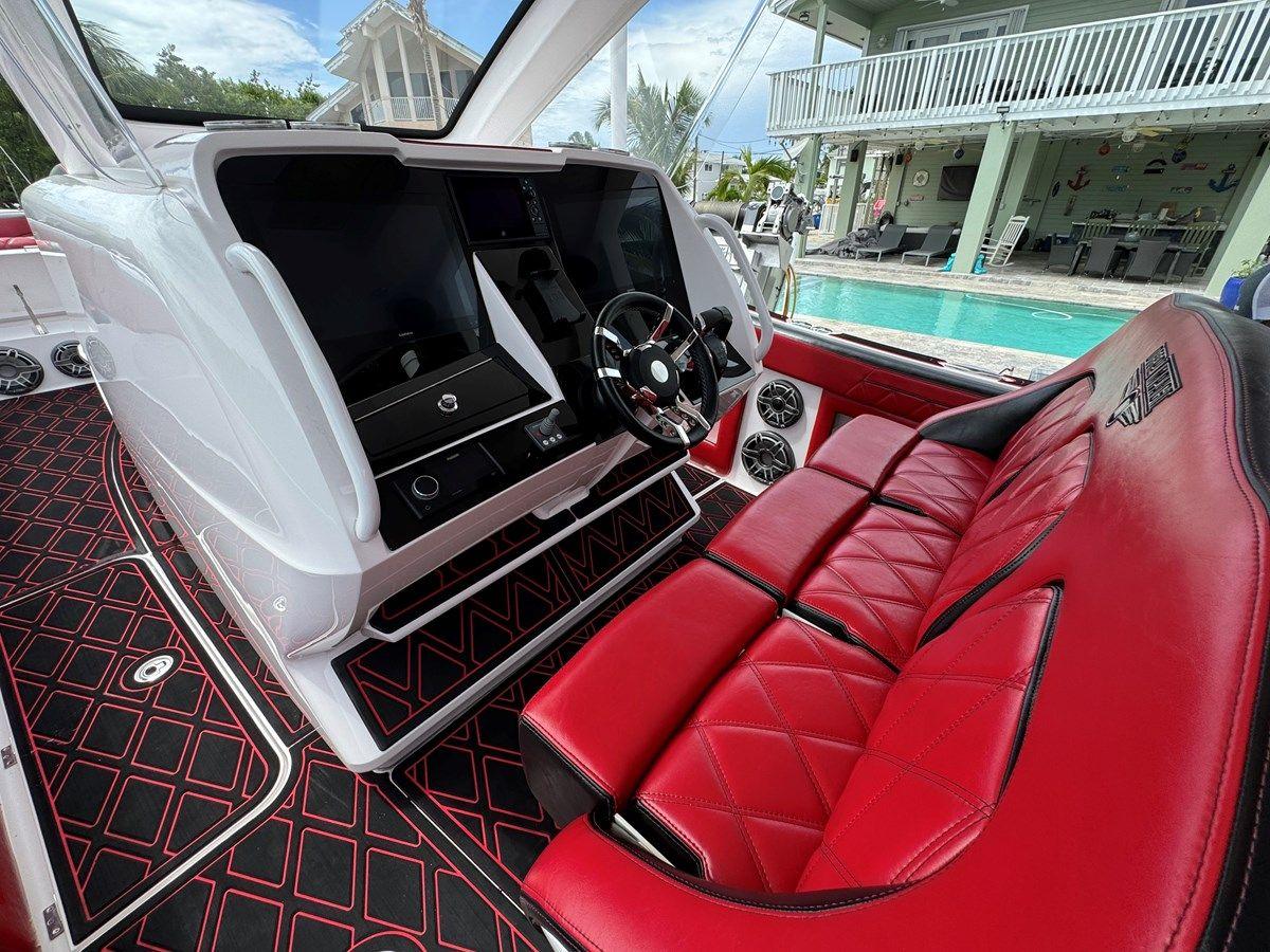 Deep Impact 399 yacht sale