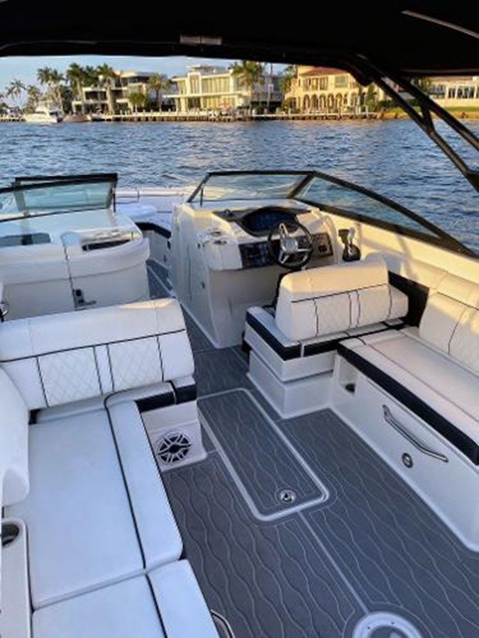 Sea Ray 290 Sundeck - SEA RAY yacht sale