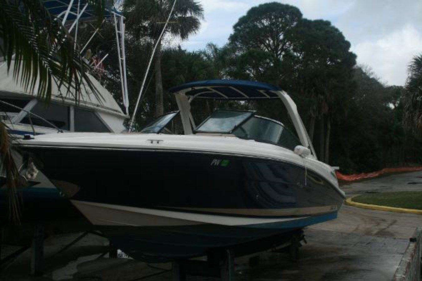 Sea Ray 270 SLX - SEA RAY
