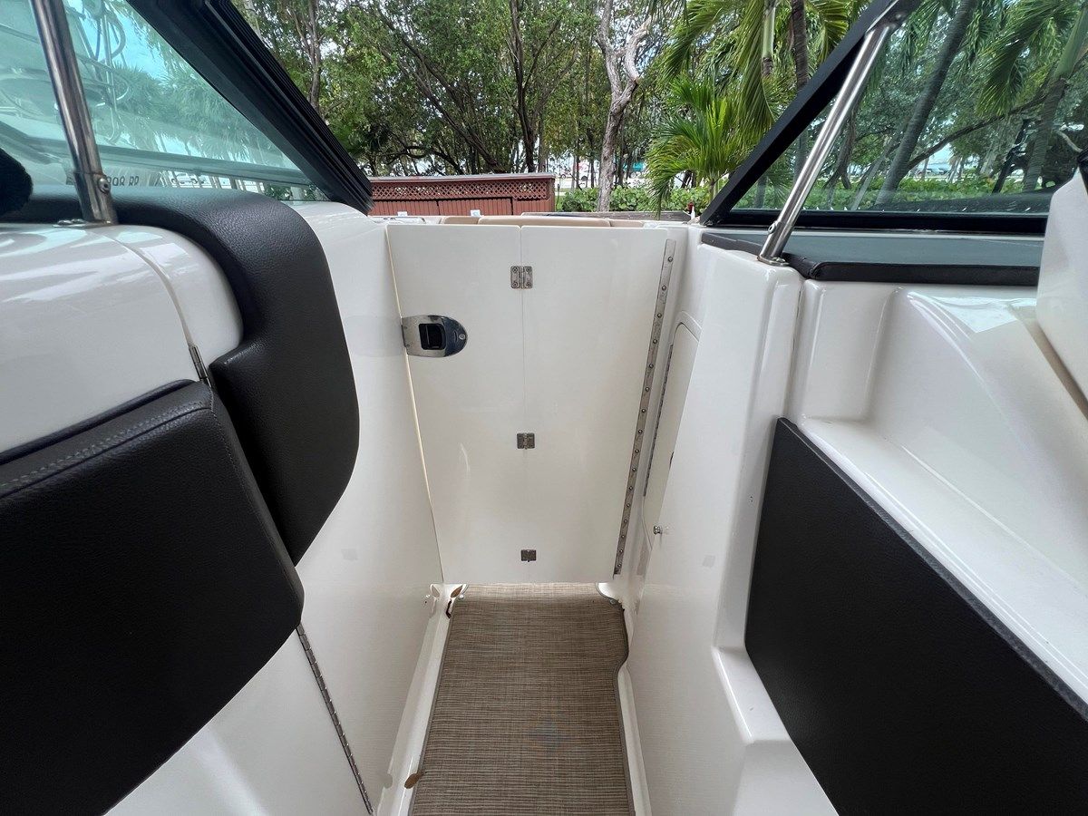 the best price on Sea Ray 280 SLX - SEA RAY