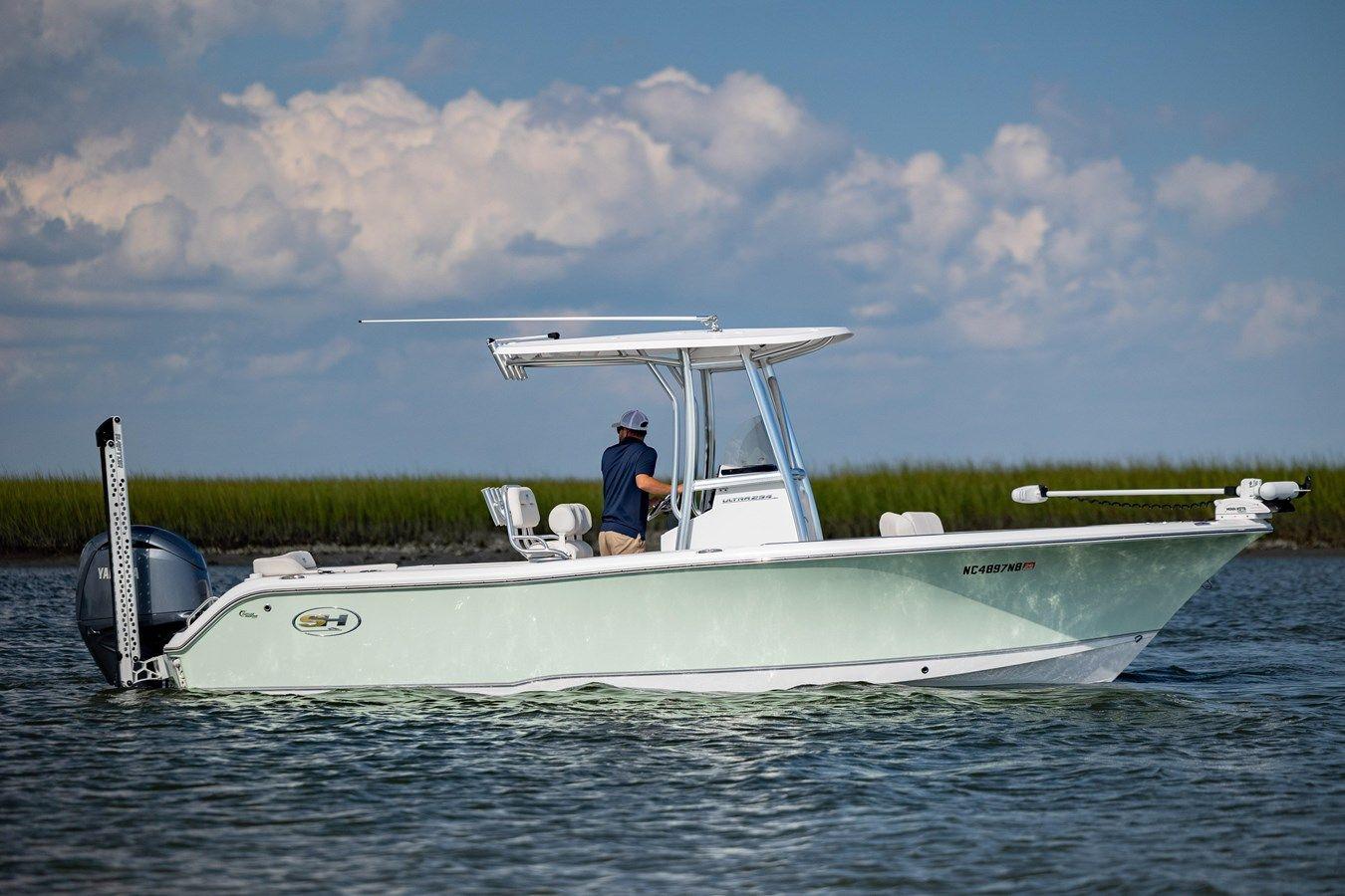 Buy a yacht 2023 Sea Hunt Ultra 234 2023