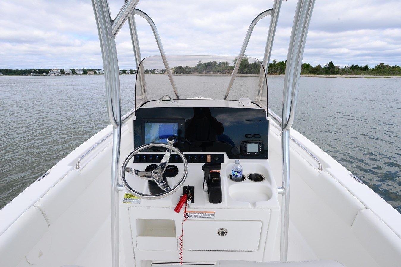 the best price on 2017 Sea Hunt Triton 225 2017