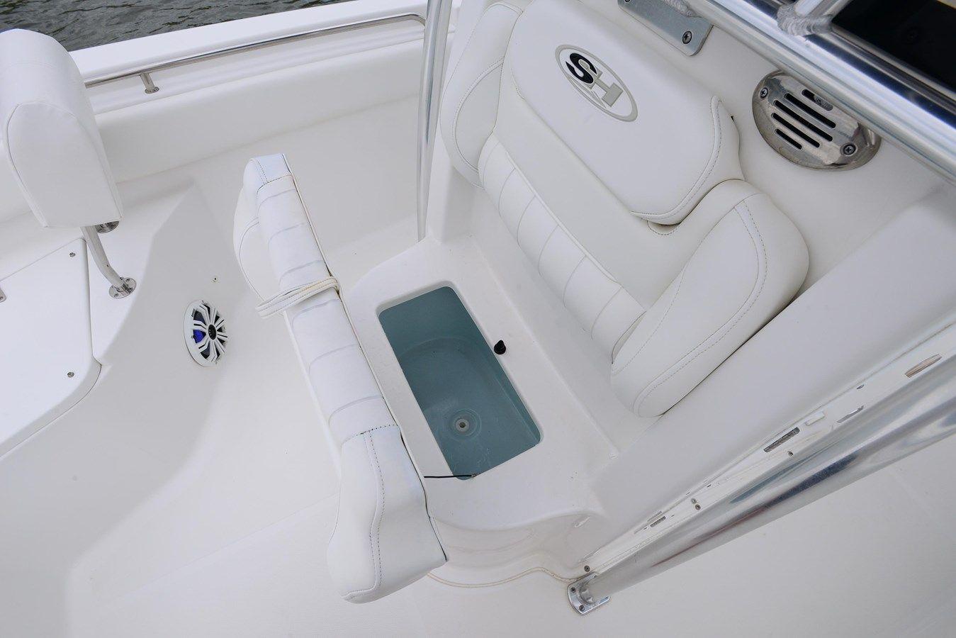 the best price on 2017 Sea Hunt Triton 225