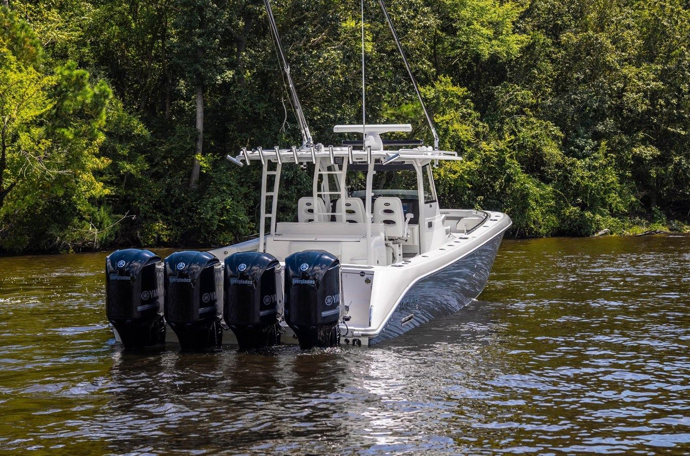 best yacht sales deals 2018 Everglades 435 Center Console - Everglades