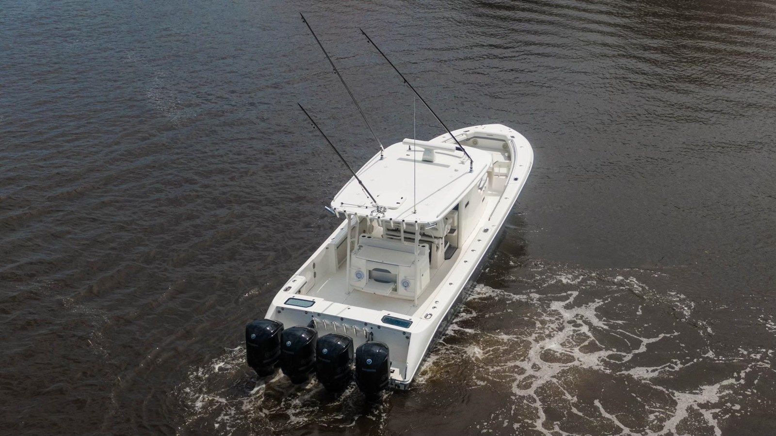 the best price on 2018 Everglades 435 Center Console 2018