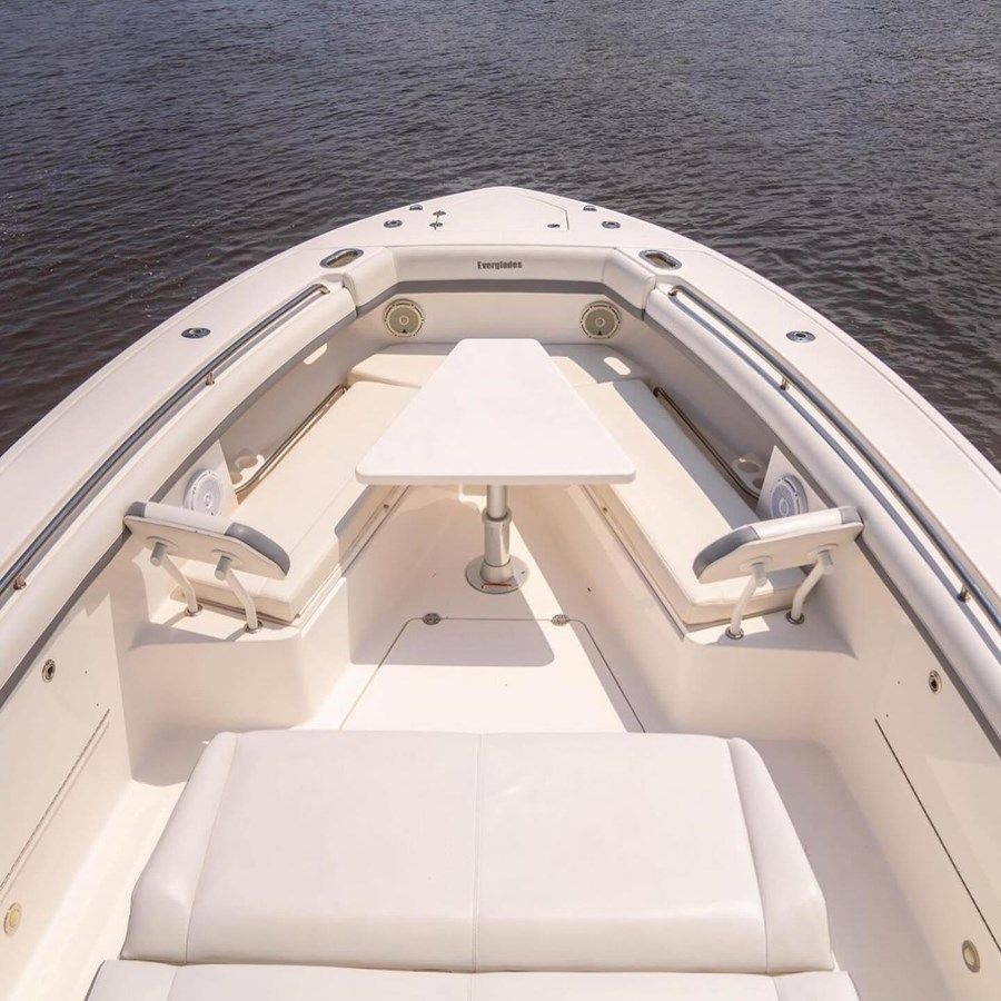 best yacht sales deals 2018 Everglades 435 Center Console 2018