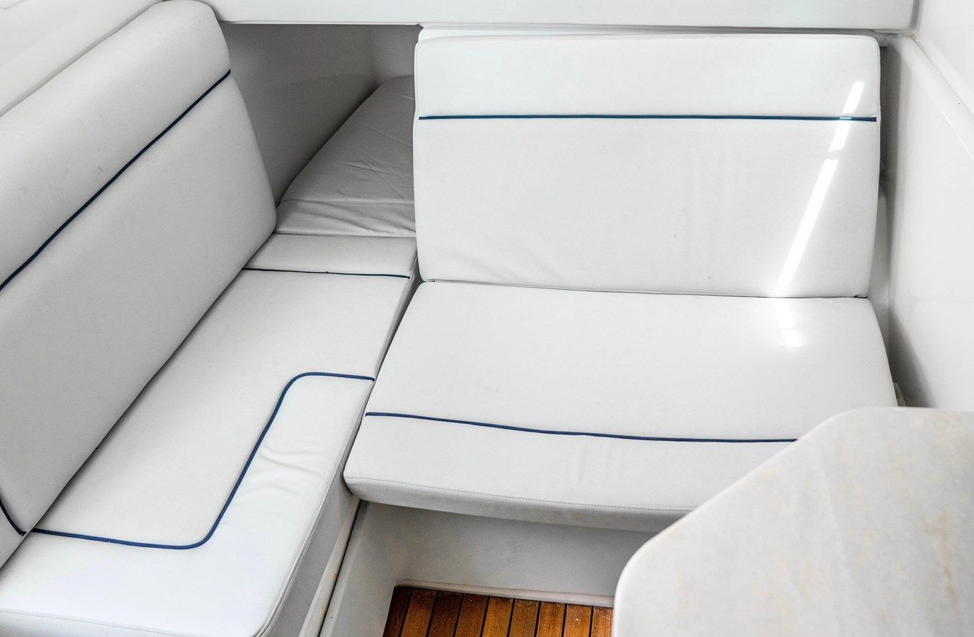 Buy a 2018 Everglades 435 Center Console 45 at Shestakov Yacht Sales