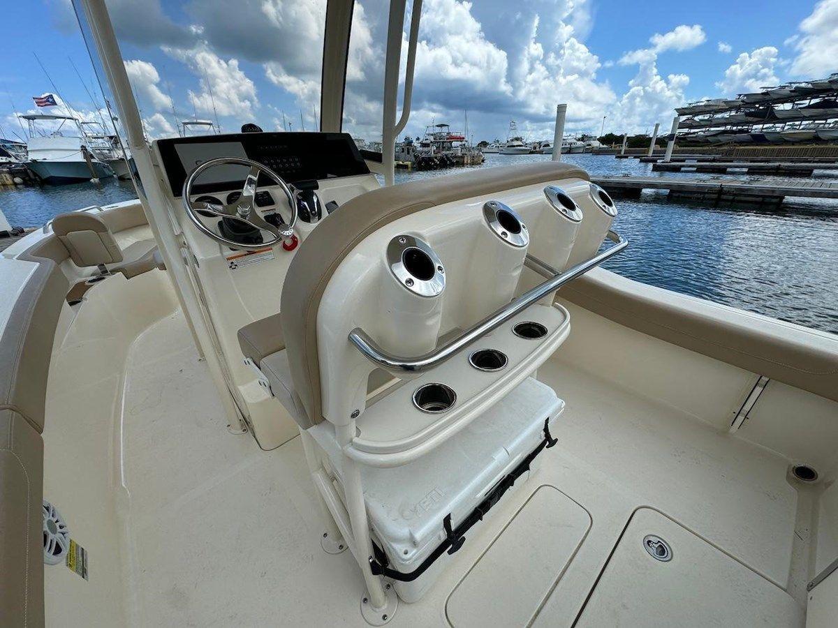 Buy a Scout 215 215 XSF at Shestakov Yacht Sales