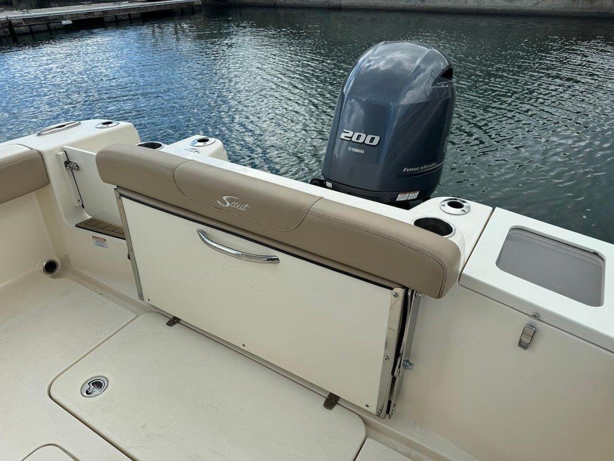 best yacht sales deals Scout 215