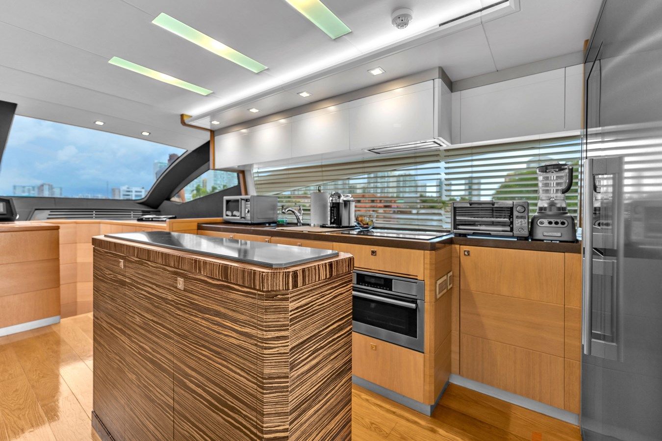 Купить GREYT ESCAPE 72 GLX