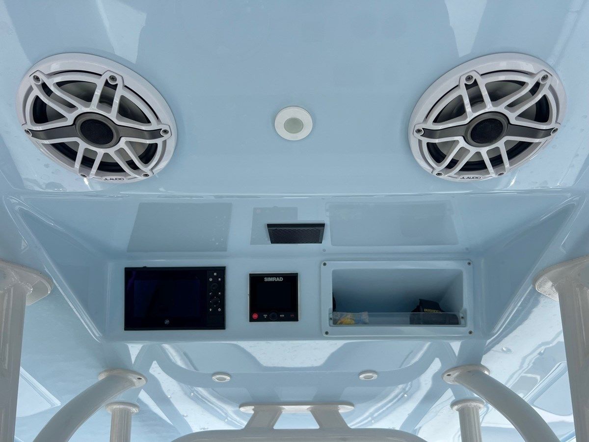 Buy a yacht 36 Offshore Offshore