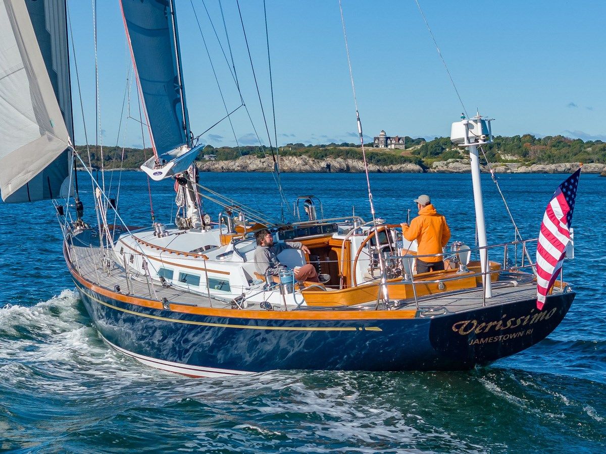 Продажа яхты VERISSIMO Custom 63