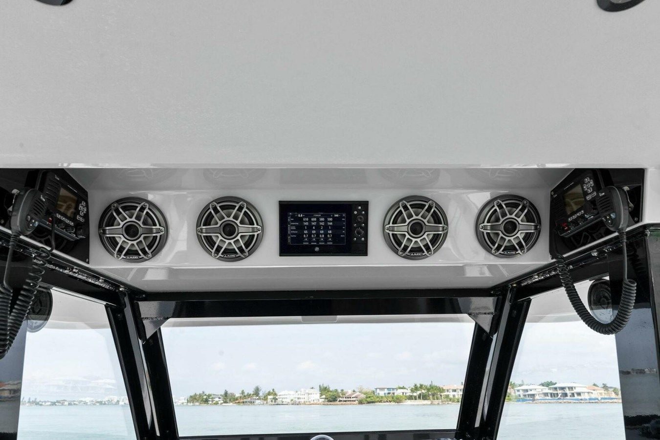 Купить No Name