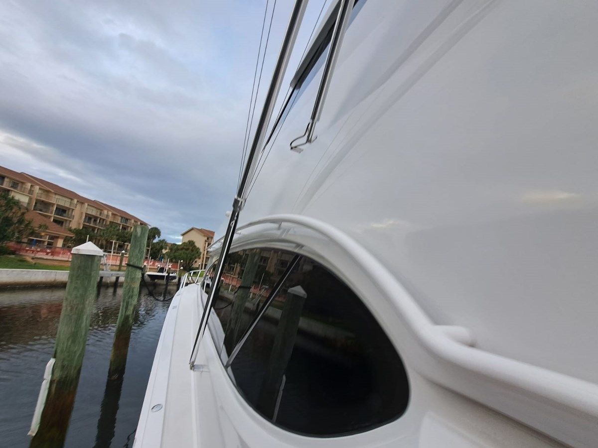 best yacht sales deals MARY ROSE - Hatteras