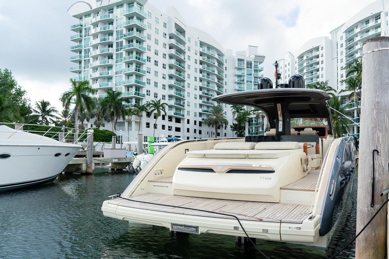 Montenegrina 2023 price