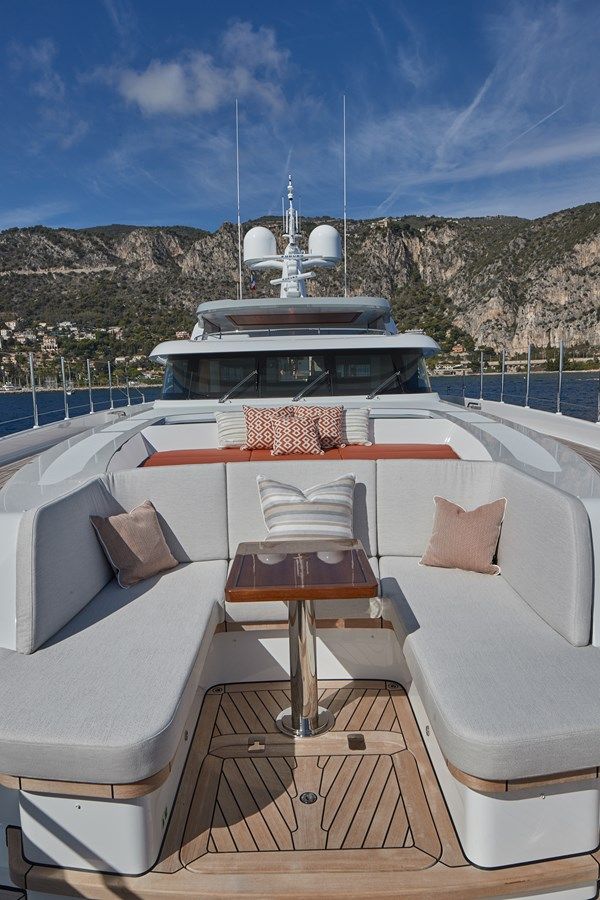 Buy a yacht Solemates 36m
