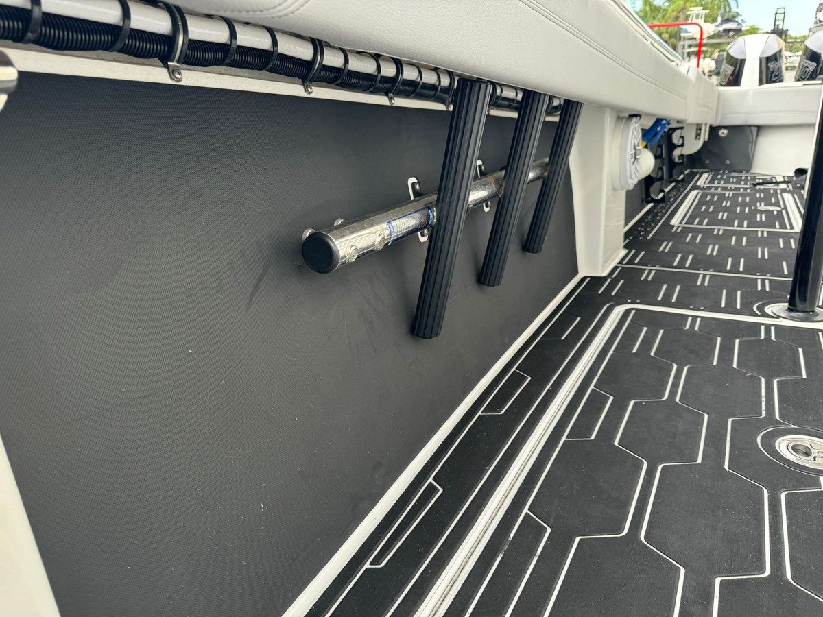 Купить яхту - 2024 в Shestakov Yacht Sales